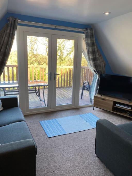 3 Bedroom Lodge With Hot Tub On Lovely Quiet Holiday Park In Cornwall Gunnislake Zewnętrze zdjęcie